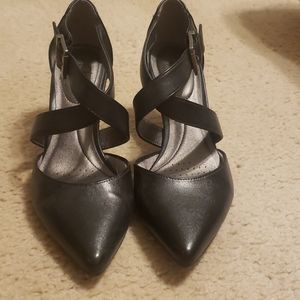 Women's black heels
